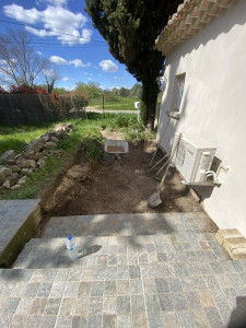 Photo de galerie - Decaissage pour création d’une dalle béton 