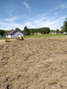 Photo de galerie - Décompactage du sol avant préparation.
 