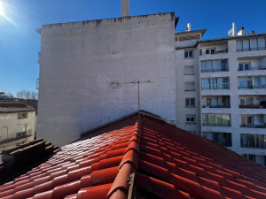 Photo de galerie - Nettoyage de toiture , Hydrofuge couleur terre cuite 