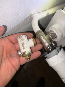 Photo de galerie - Remplacements corps thermostatique 