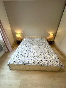 Photo de galerie - Fabrication artisanale sommier en bois massif 