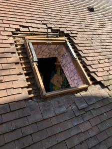 Photo de galerie - Pose de Velux ,couverture, zingueur 