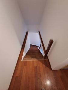 Photo de galerie - Descente d'escalier 