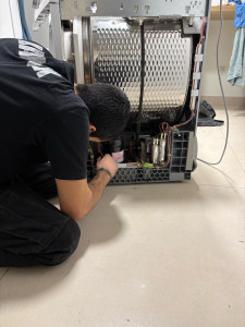 Photo de galerie - Réparation sur un sèche linge 