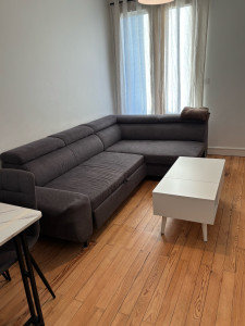 Photo de galerie - Prestation de ménage effectuée chez un particulier avec soin et sérieux : nettoyage des surfaces, aspiration et lavage des sols.
