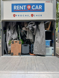 Photo de galerie - Chargement dans le camion 