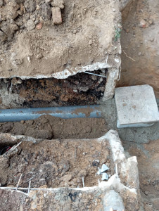 Photo de galerie - Impressionnant fosse septique plus raccordement extérieur