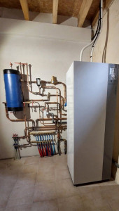 Photo de galerie - Entretien / maintenance pompe à chaleur