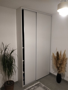 Photo de galerie - Réalisation d'un dressing sur mesure 