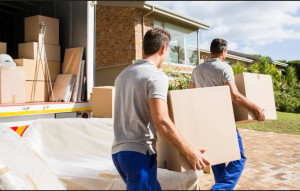 Photo de galerie - Disponible pour vous aider lors de votre déménagement : • Port de cartons, meubles, électroménager • Chargement / déchargement de véhicule