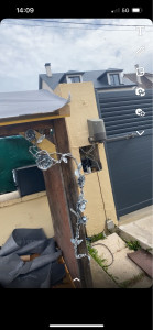 Photo de galerie - Création d’un rozier en zinc le métier de couvreur ne s’arrête pas à 3 tuiles c’est de l’art également nous avons de l’or dans les mains !