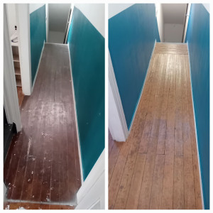 Photo de galerie - Aerogommage et vitrification d'un couloir 