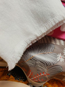 Photo de galerie - Diminution d'un bas de pantalon en gardant les franges