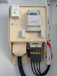 Photo de galerie - Branchement triphasé