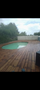 Photo de galerie - Création d'une terrasse autour d'une piscine existante 