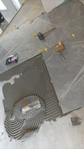 Photo de galerie - Pose de tout type de carreaux faïence par parquet lino