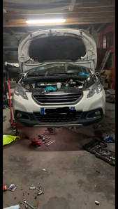 Photo de galerie - Remplacement :embrayage , volant moteur
