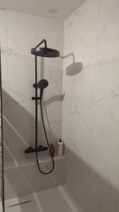 Photo de galerie - Pose douche italienne 