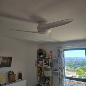 Photo de galerie - Pose d'un ventilateur plafonnier 