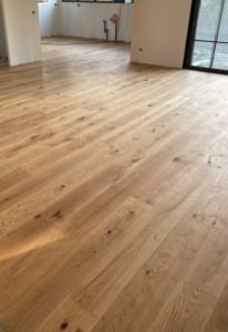 Photo de galerie - Pose d’un parquet collée sur la commune de Pessac 