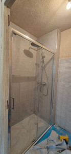 Photo de galerie - Pose parois de douche 