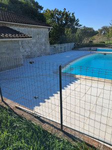 Photo de galerie - Bricolage et multi services