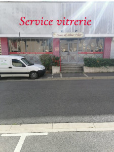 Photo de galerie - Prestation vitrerie