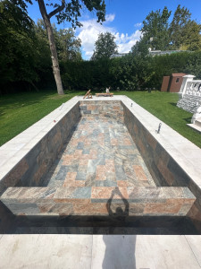 Photo de galerie - Piscine en carrelage 