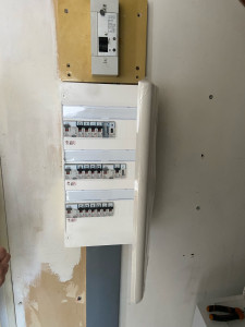 Photo de galerie - Replacement tableau électrique ( après )