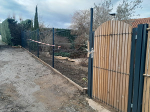 Photo de galerie - Bricolage et multi services