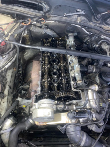 Photo de galerie - Dépose cache culbuteur pour remplacement turbo 