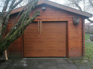Photo de galerie - Porte de garage sectionnelle 
