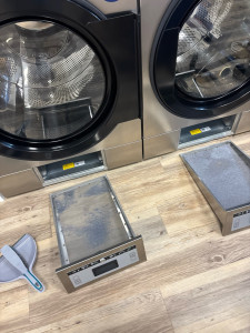 Photo de galerie - Nettoyage, laverie