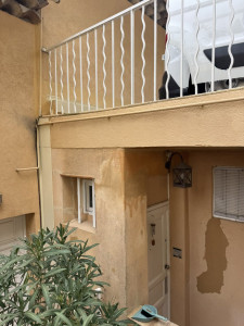 Photo de galerie - Avant nettoyage de façade a Villeneuve Loubet