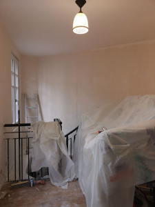 Photo de galerie - Pose d'un doublage en BA13 et isolation thermique enduits et peinture