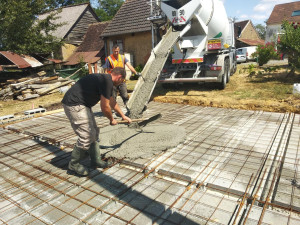 Photo de galerie - Coulage beton plancher cave enterrer