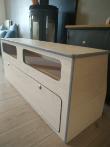 Photo de galerie - Fabrication d'un meuble de rangement pour Van.