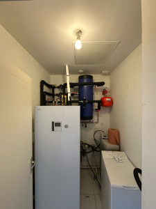 Photo de galerie - Pac air eau plancher chauffant + radiateur 