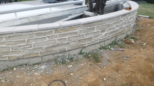 Photo de galerie - Création d'une jardinerie en pierre pour un olivier 