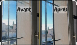 Photo de galerie - AVANT – Vitres encrassées
APRÈS – Vitres nettoyées
Vitres parfaitement nettoyées et dégraissées

