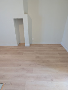 Photo de galerie - Pose de sol clipsable pour un client 3 chambres