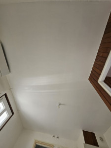 Photo de galerie - Voilà le faux plafond qui est fait