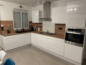 Photo de galerie - Pose d’une cuisine 