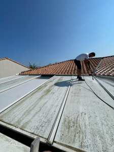 Photo de galerie - Entretien piscine