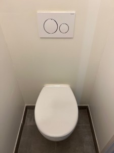 Photo de galerie - Dépose de wc classique et création et pose de wc suspendu avec son coffrage 