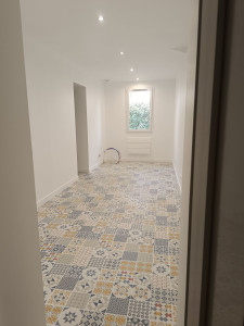 Photo de galerie - Réalisation complete 

-électricité 
-chauffage
-placoplatre
-peinture 
-revêtement souple 