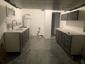 Photo de galerie - Transformation d’un garage en cuisine d’été 