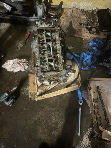 Photo de galerie - Volvo c 30  1.8 essence il a cassé le moteur