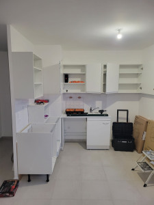 Photo de galerie - Pose d'une cuisine 