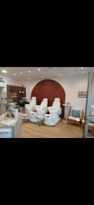 Photo de galerie - Salon destitque 